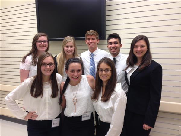 Signature students at a SAIL Center Internships/Job Shadowing event. 